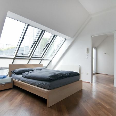 Penthouse At Passauer Platz Apartment เวียนนา ภายนอก รูปภาพ
